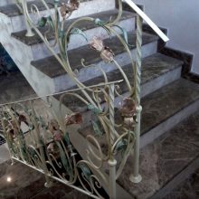 Установка перил в процессе
