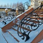 Кованые перила для крыльца