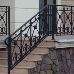 Кованые перила для крыльца