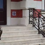 Кованые перила для крыльца
